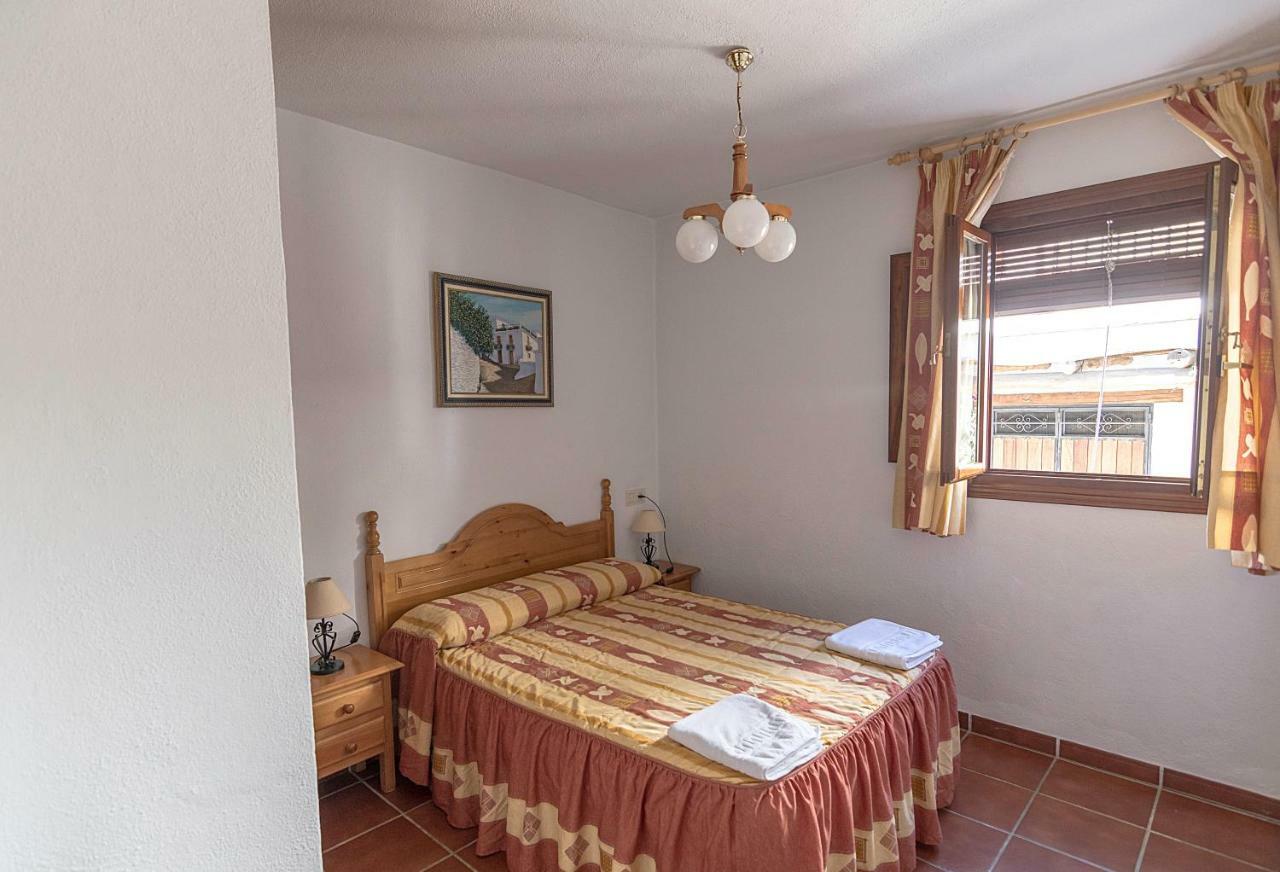 Apartamentos Rurales Las Chimeneas Capileira Ngoại thất bức ảnh